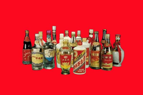 聊城回收十八老酒.jpg